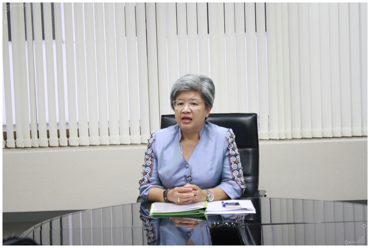 อธิบดีกรมบังคับคดี บันทึกเทปในรายการ Money Easy ทางสถานีข่าว TNN 24